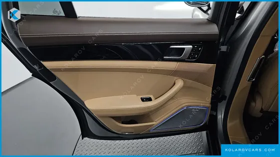 PORSCHE PANAMERA 4.0 TURBO