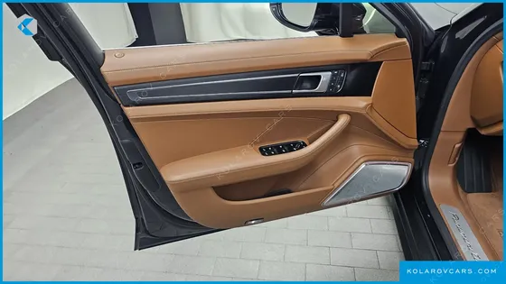 PORSCHE PANAMERA 4.0 TURBO S