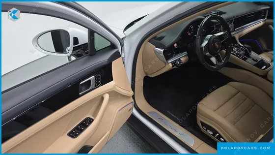 PORSCHE PANAMERA 3.0 AWD