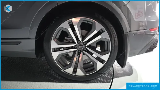AUDI Q8 55 TFSI QUATTRO PREMIUM