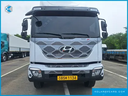 HYUNDAI PAVIS PRESTIGE