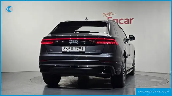 AUDI Q8 55 TFSI QUATTRO PREMIUM