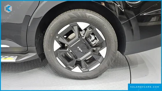 KIA CARNIVAL GASOLINE 9-SEATER HI LIMOUSINE