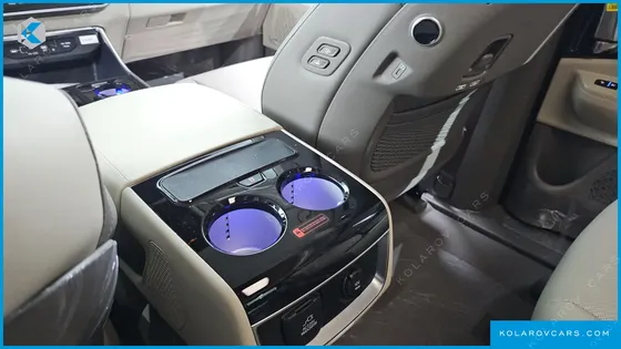 KIA CARNIVAL GASOLINE 9-SEATER HI LIMOUSINE