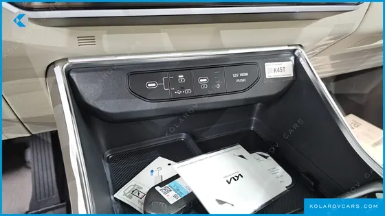 KIA CARNIVAL GASOLINE 9-SEATER HI LIMOUSINE