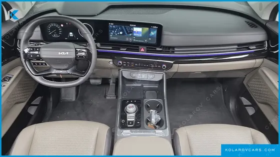 KIA CARNIVAL GASOLINE 9 SEATER X LINE
