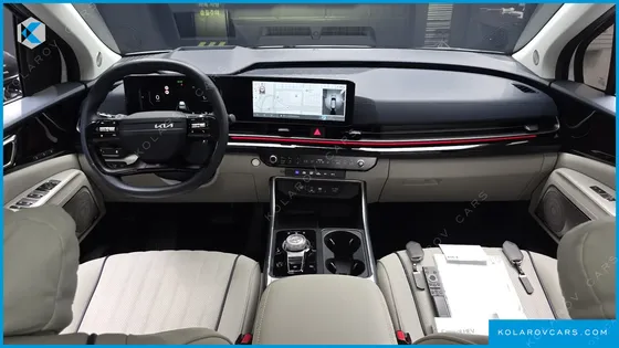 KIA CARNIVAL HEV 9-SEATER HI-LIMOUSINE (SPECIAL VEHICLE)