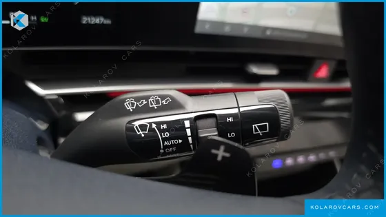 KIA CARNIVAL HEV 9-SEATER HI-LIMOUSINE (SPECIAL VEHICLE)