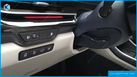 KIA CARNIVAL HEV 9-SEATER HI-LIMOUSINE (SPECIAL VEHICLE)