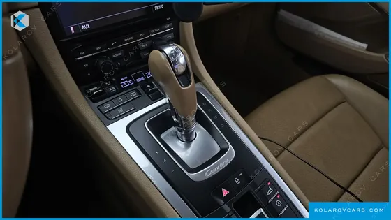 PORSCHE 911 CARRERA
