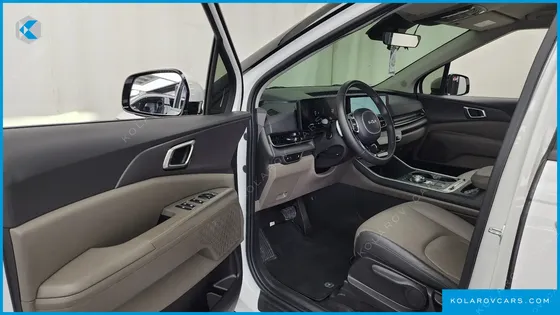 KIA CARNIVAL 9-SEATER PRESTIGE