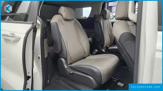 KIA CARNIVAL 9-SEATER PRESTIGE
