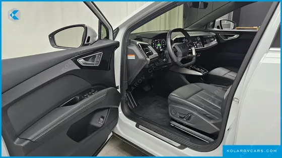 AUDI Q4 E-TRON 40 PREMIUM
