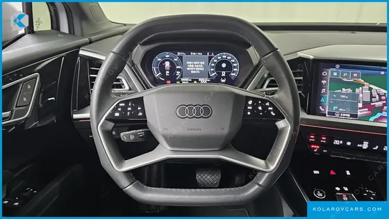 AUDI Q4 E-TRON 40 PREMIUM