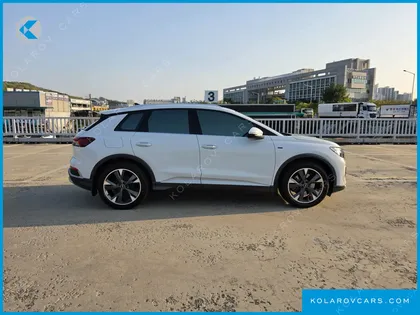 AUDI Q4 E-TRON 40 PREMIUM