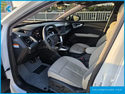 AUDI Q4 E-TRON 40 PREMIUM