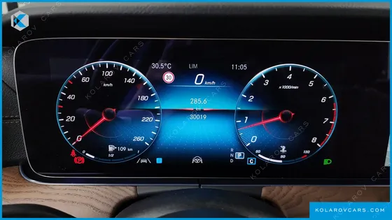 MERCEDES E-CLASS E250 EXCLUSIVE