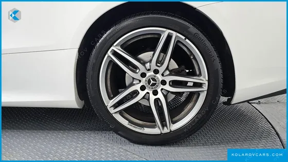 MERCEDES E-CLASS E220D COUPE