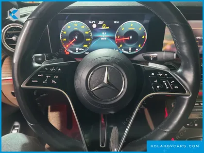 MERCEDES E-CLASS E220D 4MATIC EXCLUSIVE