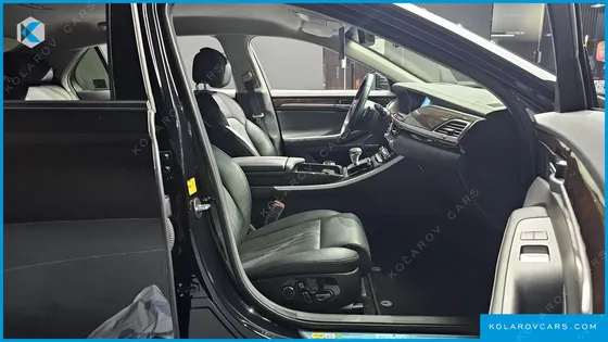 GENESIS EQ900 3.8 GDI AWD