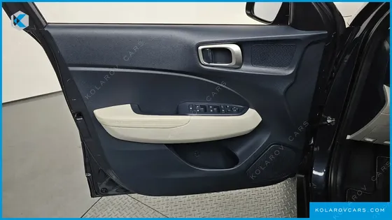 HYUNDAI VENUE 1.6 FLUX