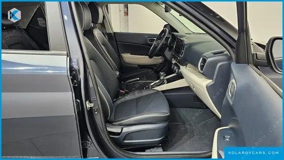 HYUNDAI VENUE 1.6 FLUX