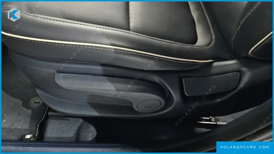 HYUNDAI VENUE 1.6 FLUX
