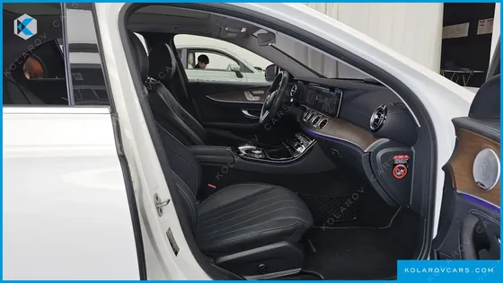 MERCEDES E-CLASS E300E EXCLUSIVE