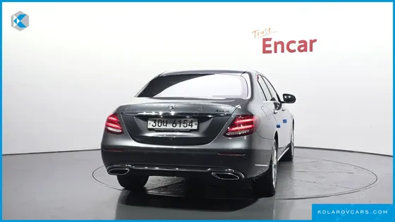MERCEDES E-CLASS E220D 4MATIC EXCLUSIVE