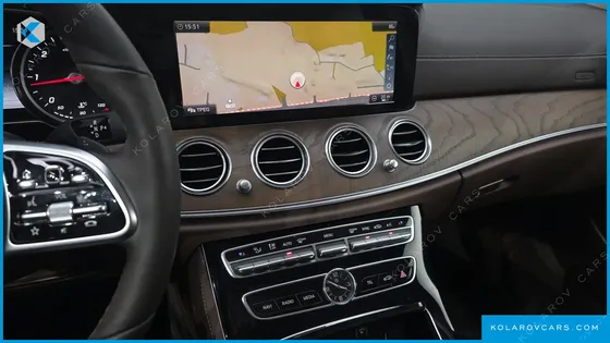 MERCEDES E-CLASS E220D 4MATIC EXCLUSIVE