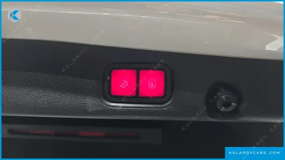 MERCEDES E-CLASS E250 AVANTGARDE