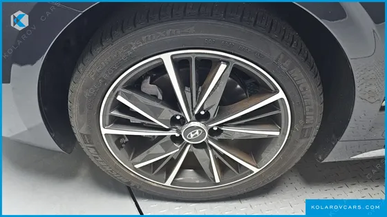 HYUNDAI GRANDEUR 2.5