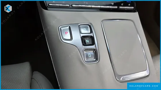 HYUNDAI GRANDEUR 3.3