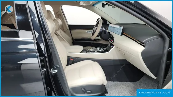 GENESIS GV70 2.5T GASOLINE 2WD