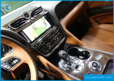 BENTLEY BENTAYGA 4.0 V8