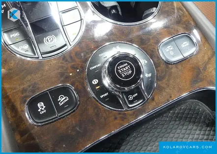 BENTLEY BENTAYGA 4.0 V8