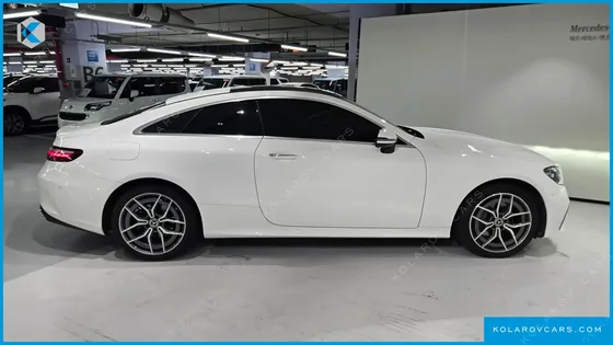 MERCEDES E-CLASS E300D 4MATIC COUPE