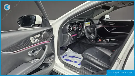 MERCEDES E-CLASS E200 AVANTGARDE