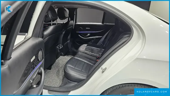 MERCEDES E-CLASS E200 AVANTGARDE