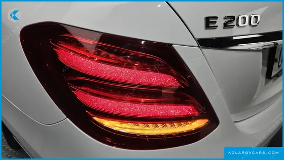 MERCEDES E-CLASS E200 AVANTGARDE