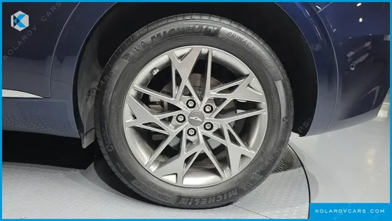 GENESIS GV70 2.5T GASOLINE 2WD