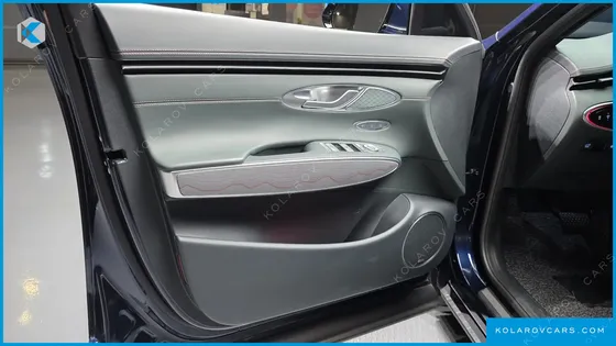GENESIS GV70 2.5T GASOLINE 2WD