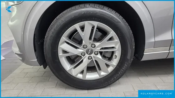 GENESIS GV70 2.5T GASOLINE 2WD