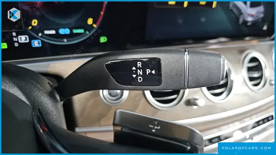MERCEDES E-CLASS E220D 4MATIC EXCLUSIVE