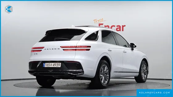 GENESIS GV70 2.5T GASOLINE 2WD