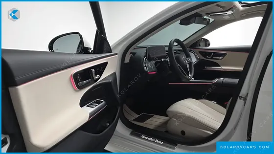 MERCEDES E-CLASS E200 AVANTGARDE