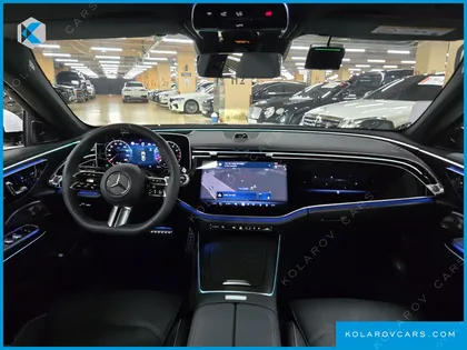 MERCEDES E-CLASS E300 4MATIC AMG LINE