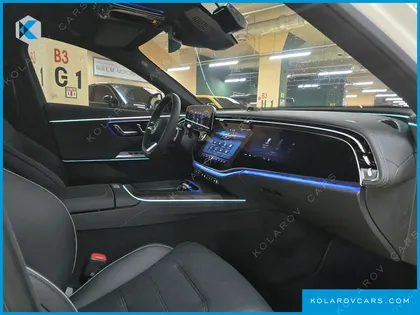 MERCEDES E-CLASS E300 4MATIC AMG LINE