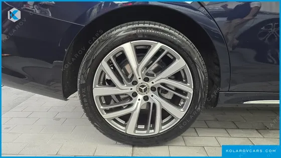 MERCEDES E-CLASS E220D 4MATIC EXCLUSIVE