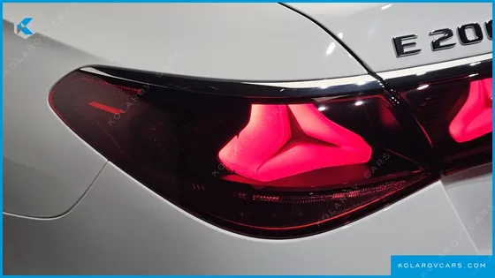 MERCEDES E-CLASS E200 AVANTGARDE